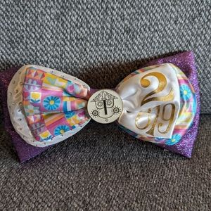Disney Parks It's a small world bow clip